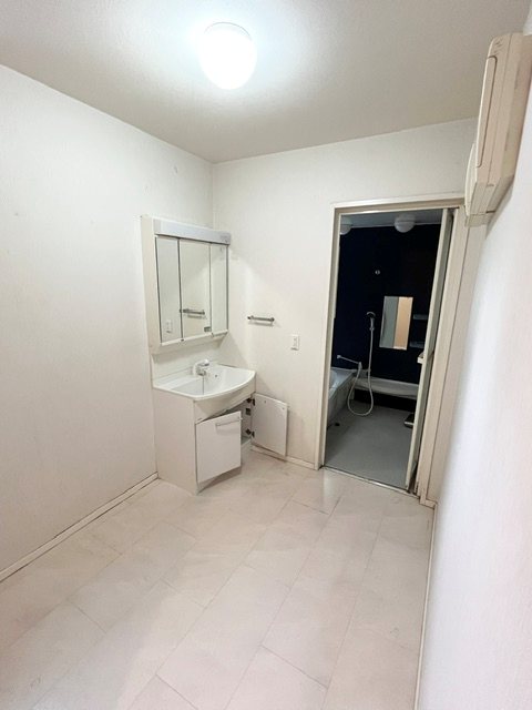 【商談中】戸建　周南市夢ヶ丘3丁目 内観写真（洗面台・洗面所）