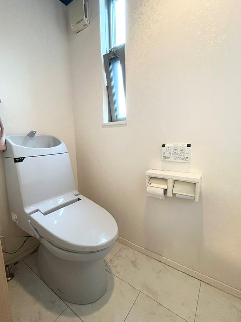【商談中】戸建　周南市夢ヶ丘3丁目 内観写真（トイレ）