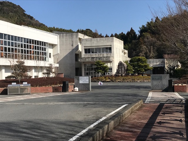 戸建　周南市鶴見台4丁目 小学校