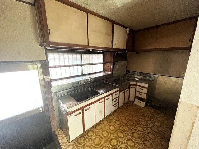山口県周南市川手２丁目 内観写真（キッチン）