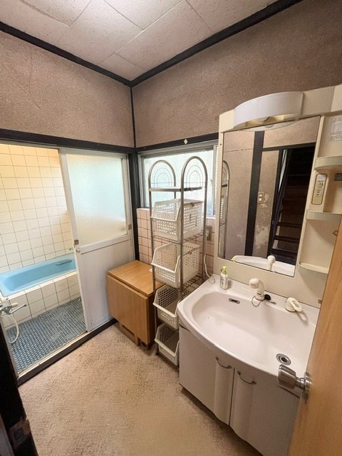 戸建　下松市東和1丁目 内観写真（洗面台・洗面所）