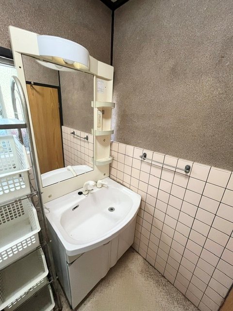 戸建　下松市東和1丁目 内観写真（洗面台・洗面所）