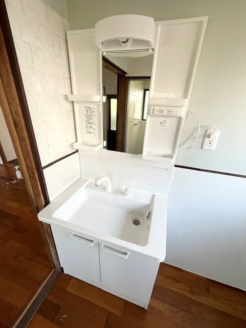 戸建　周南市大字須々万本郷333-10 内観写真（洗面台・洗面所）