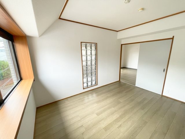 戸坂山崎CO-OPマンション 内観写真（リビング以外の居室）