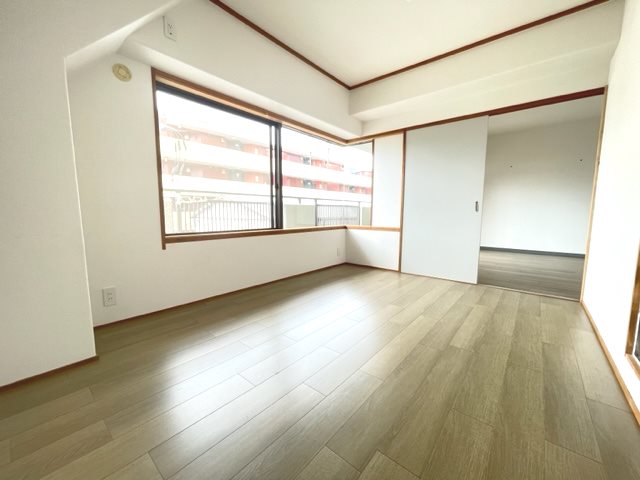 戸坂山崎CO-OPマンション 内観写真（リビング以外の居室）