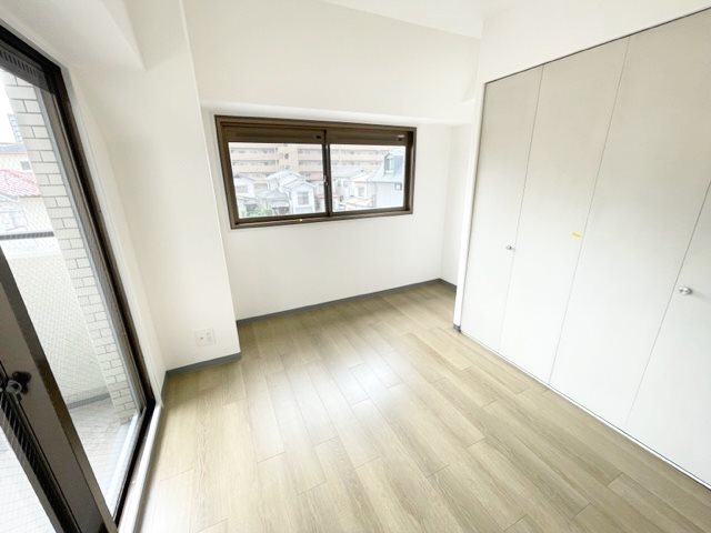 戸坂山崎CO-OPマンション 内観写真（リビング以外の居室）