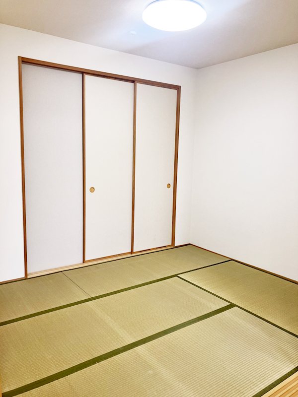 ポレスター尾道マークグラン 内観写真（寝室）