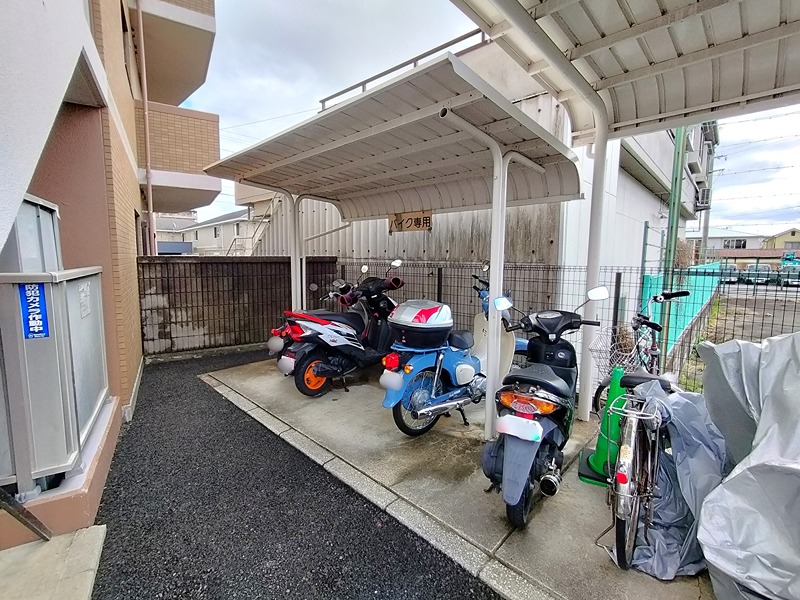 Jcity五日市アベニュー 共用部写真（駐車場）