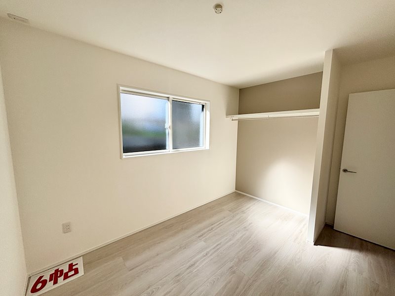 佐伯区皆賀2丁目　新築戸建 内観写真（リビング以外の居室）