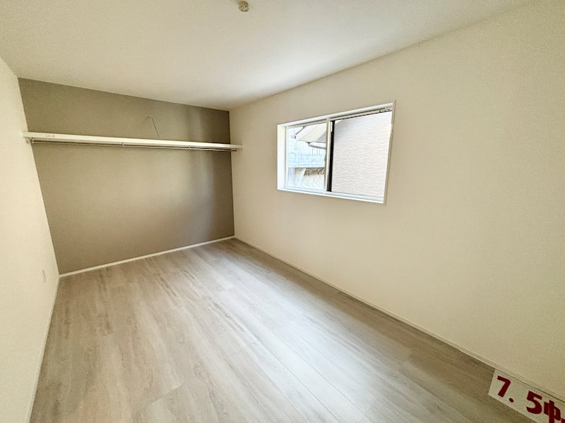 佐伯区皆賀2丁目　新築戸建 内観写真（リビング以外の居室）