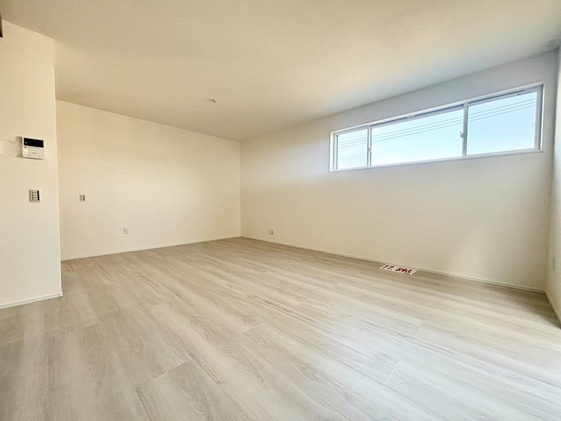 佐伯区皆賀2丁目　新築戸建 内観写真（リビング以外の居室）