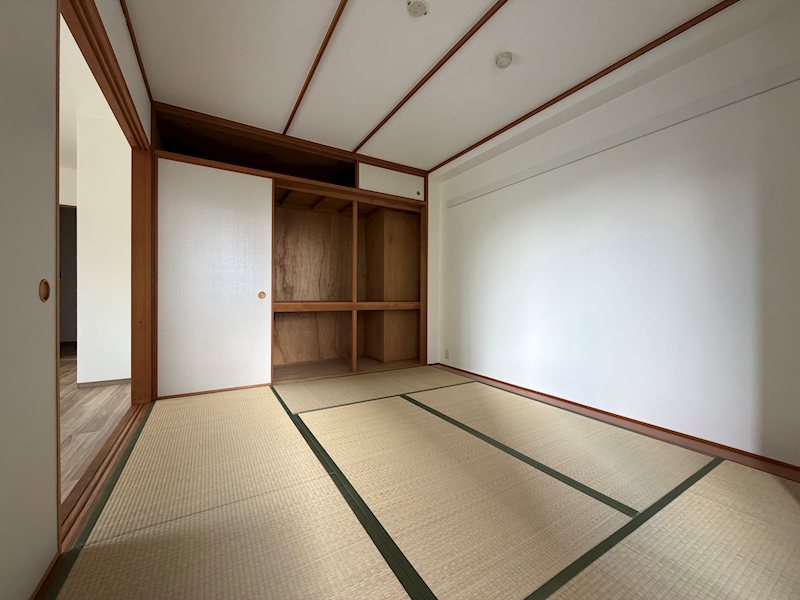 Acityタワーズウエスト・ウイング棟 内観写真（リビング以外の居室）