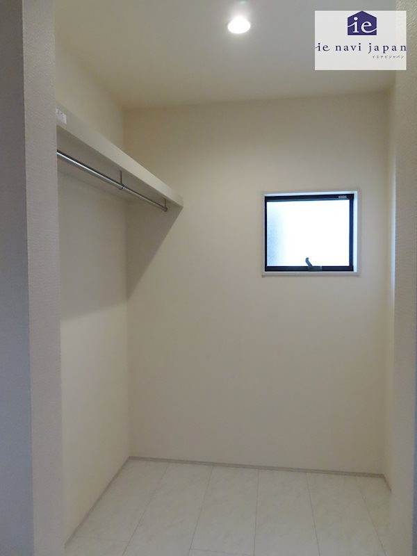 姫路市北原7期　全2邸　2号棟   内観写真（収納）