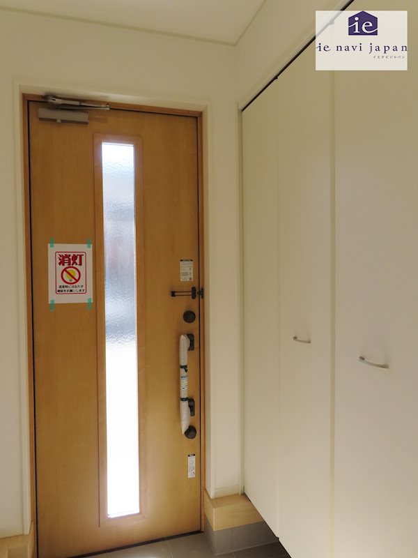 揖保郡太子町鵤第6　全3邸　1号棟 現地写真（玄関）