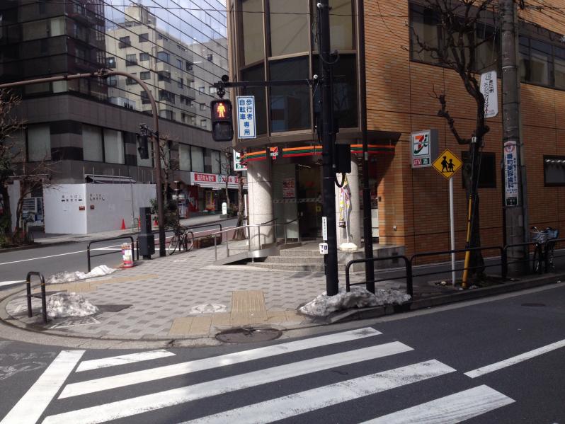 ニューライフ一番町 コンビニ
