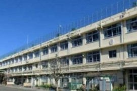 世田谷区上祖師谷２丁目　中古戸建　限定1棟 小学校