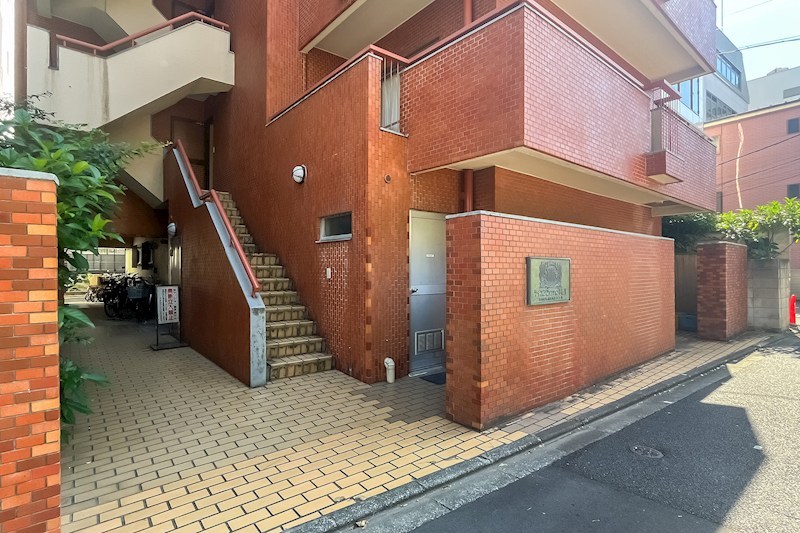 ライオンズマンション小石川 共用部写真（エントランス）