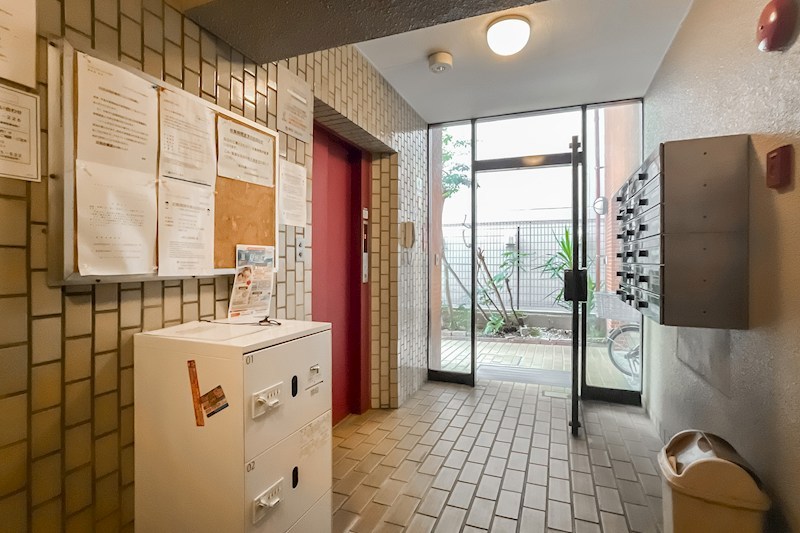 ライオンズマンション小石川 共用部写真（エントランス）