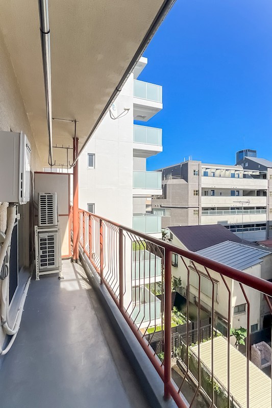 ライオンズマンション小石川 現地写真（バルコニー）