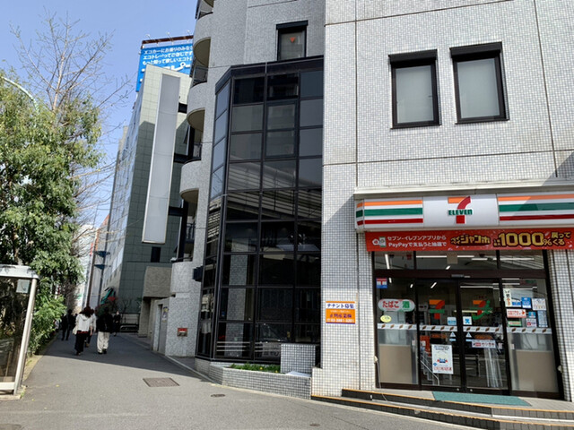 日興児玉パレス南青山 コンビニ