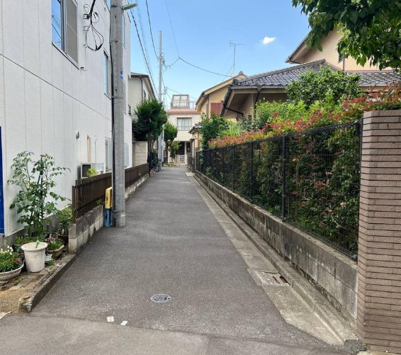 杉並区桃井４丁目　中古戸建　限定1棟 現地写真（前面道路含む現地写真）