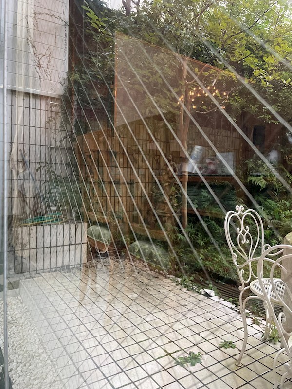 世田谷区中町4丁目RC造中古戸建 現地写真（庭）