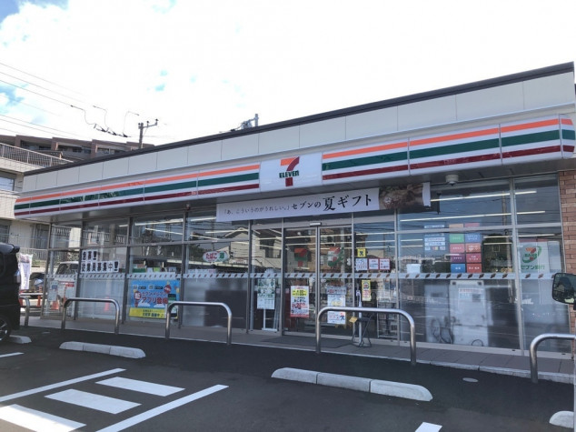 川崎市高津区梶ケ谷３丁目　新築戸建　1号棟 コンビニ