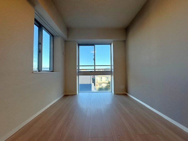 レ・ジェイド上北沢 内観写真（子供部屋）