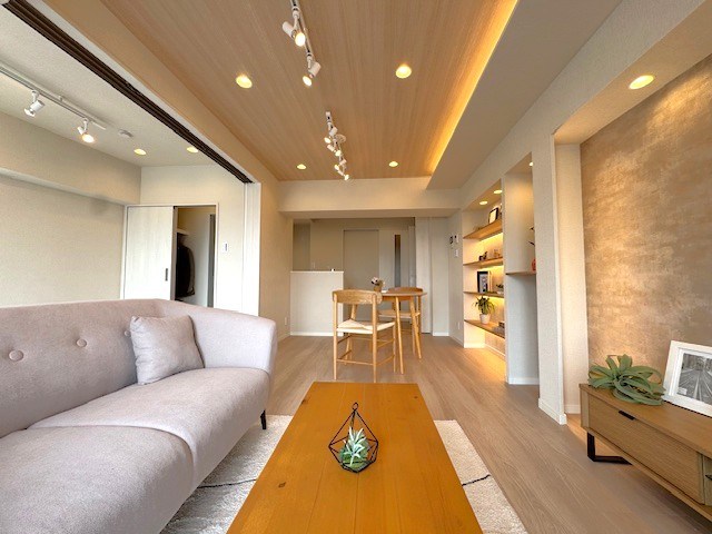 パシフィック自由が丘マンション 内観写真（リビング）