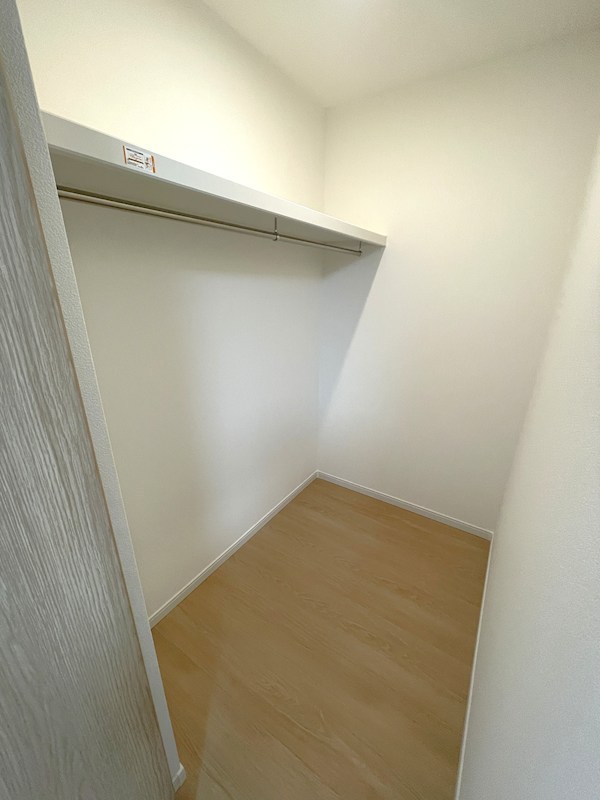 台東区東上野５丁目　中古戸建　限定1棟 内観写真（収納）