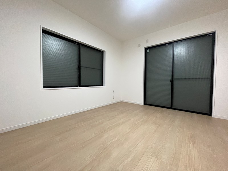 台東区東上野５丁目　中古戸建　限定1棟 内観写真（子供部屋）