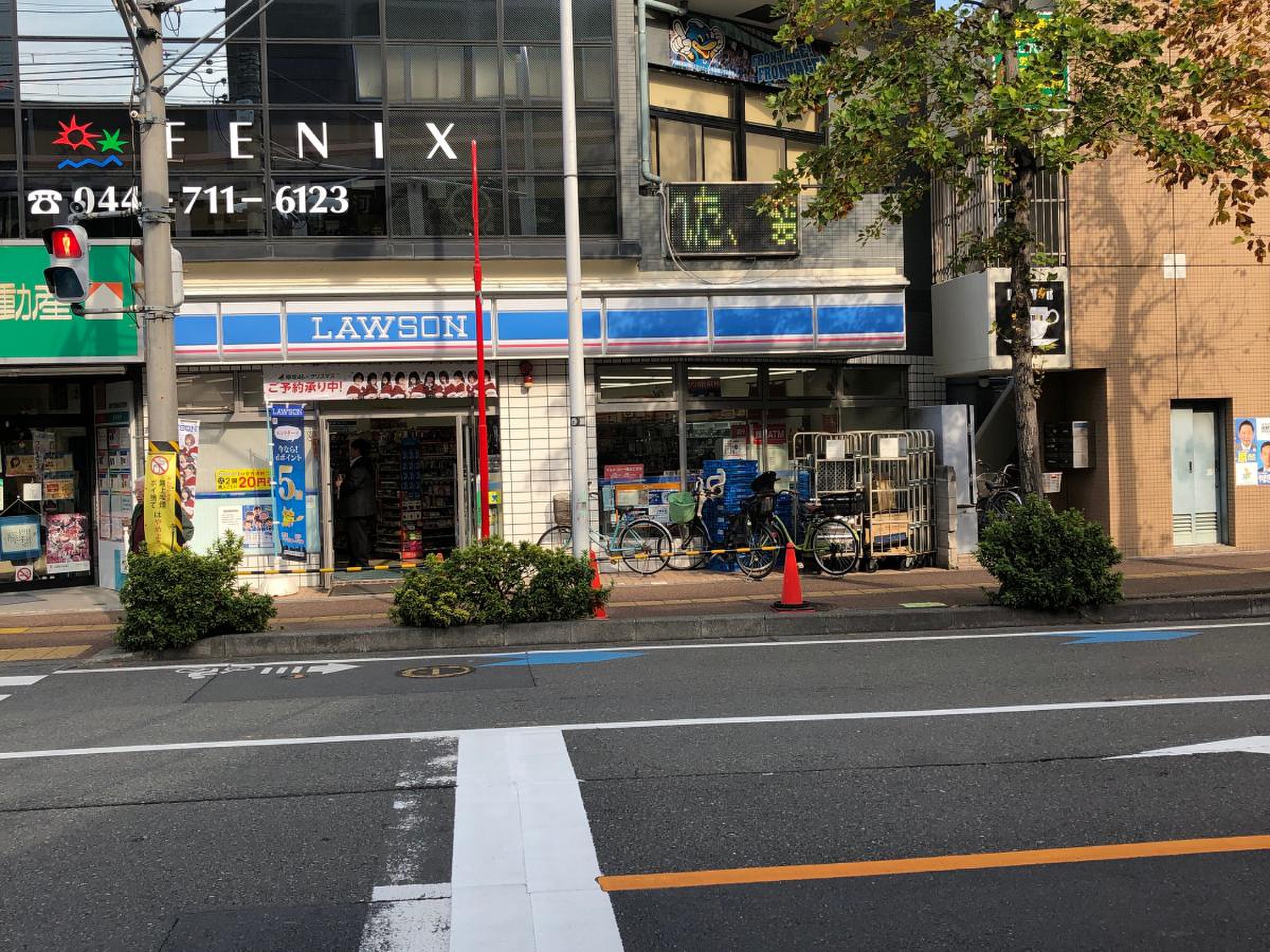 川崎市中原区上小田中７丁目　中古戸建　限定1棟 コンビニ
