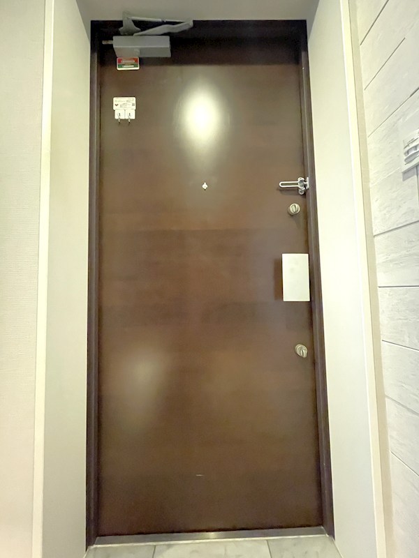 グランスイート不動前シティテラス 現地写真（玄関）