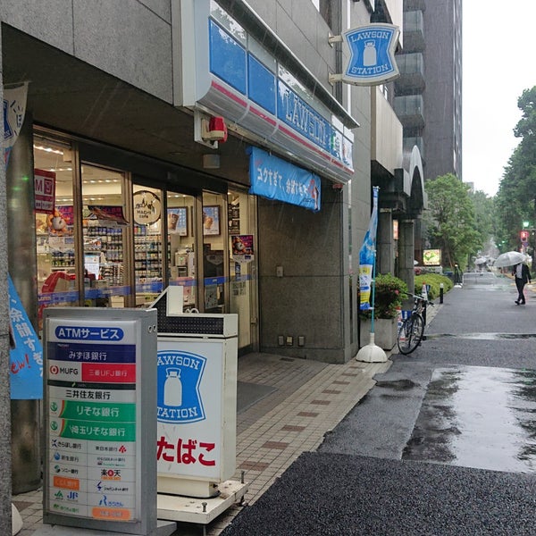 新宿第三アルプスマンション コンビニ