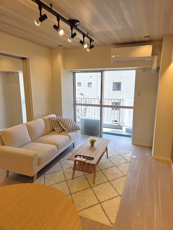都立大八雲マンション 内観写真（リビング）