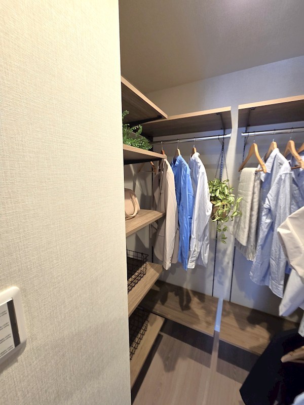 都立大八雲マンション 内観写真（収納）