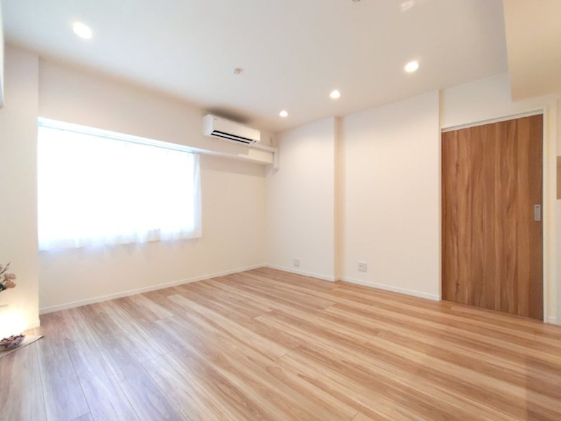 アクシア新宿御苑 内観写真（リビング）