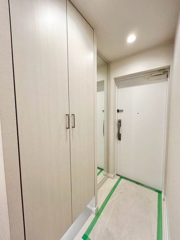 ライトコート四谷 現地写真（玄関）