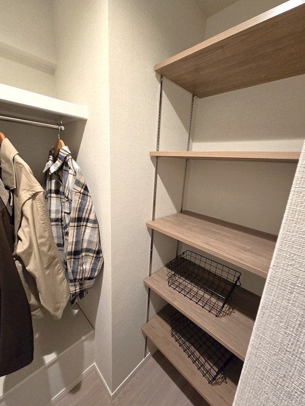シャンボール恵比寿 内観写真（収納）