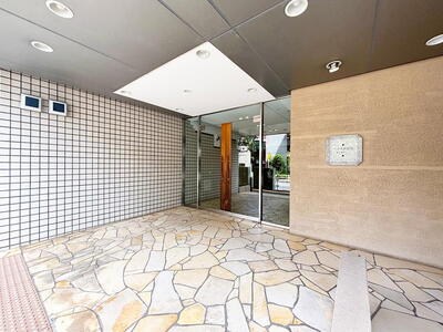 東急ドエル・アルス世田谷ネクステージ 共用部写真（エントランス）