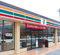 東京テラスＪ棟 コンビニ