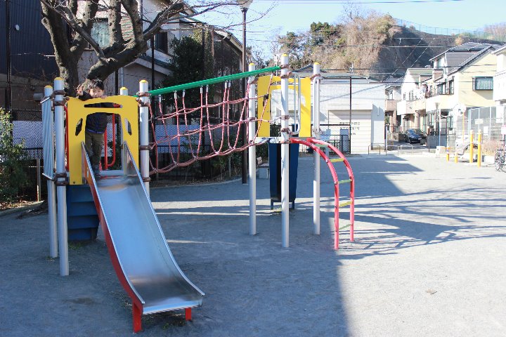 ナイスエスアリーナ弘明寺 公園
