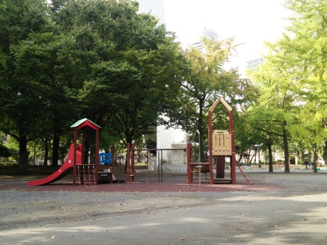 パークコート虎ノ門愛宕タワー 公園