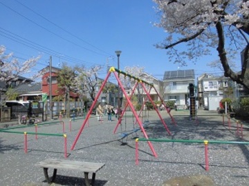 横浜市港北区新吉田東５丁目　売地　2区画  公園