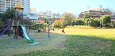パークコート市谷仲之町 公園