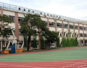 パラシオン椎名町 小学校