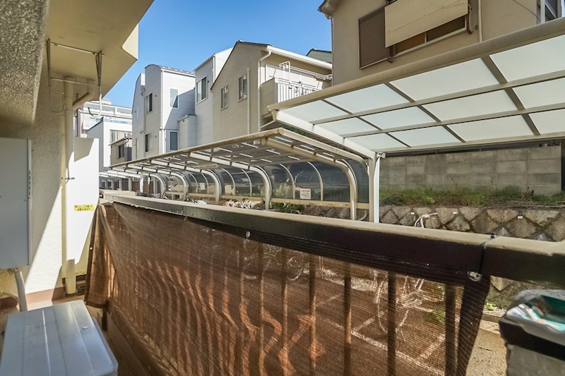 ライオンズマンション三宿 現地写真（バルコニー）