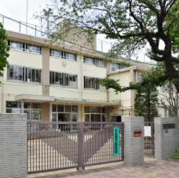 クリオ方南町壱番館 中学校