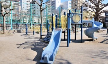 台東区西浅草１丁目　中古戸建　限定1棟 公園