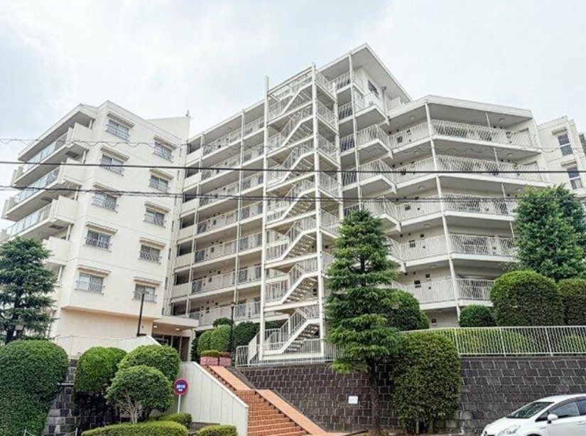 三井馬事公苑南ハイツ 現地写真
